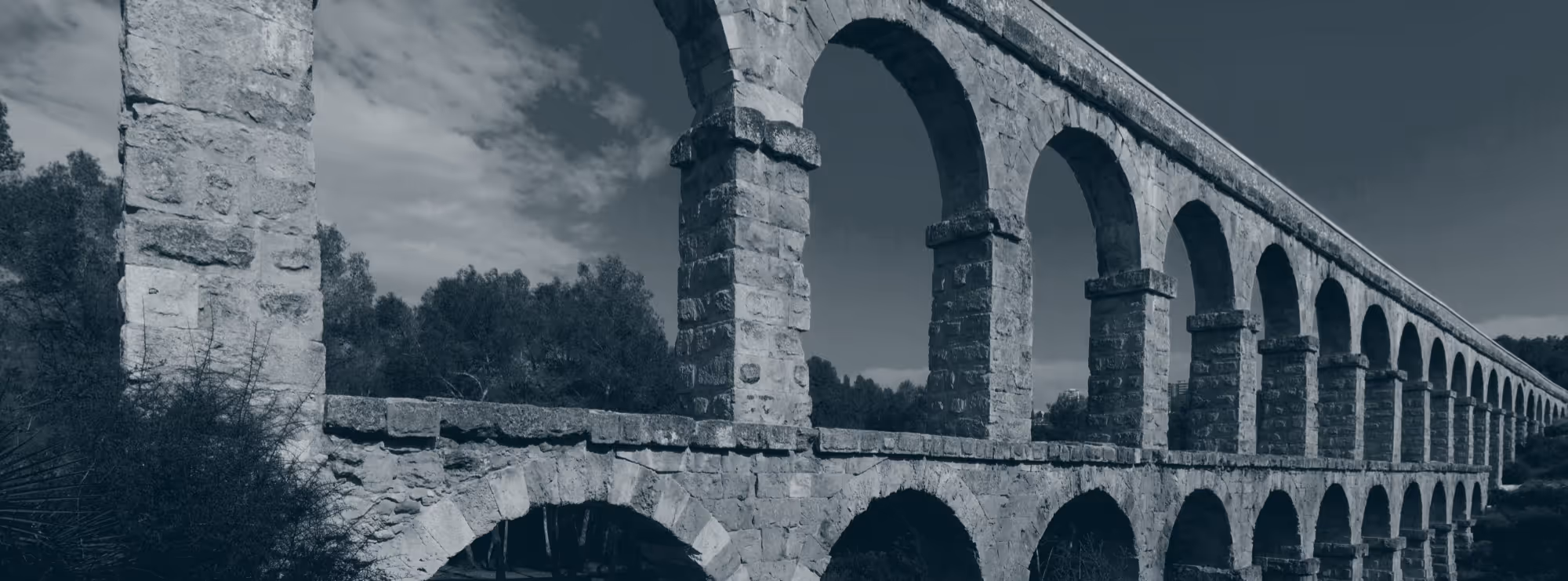 An arch echoing the rhythm of time
